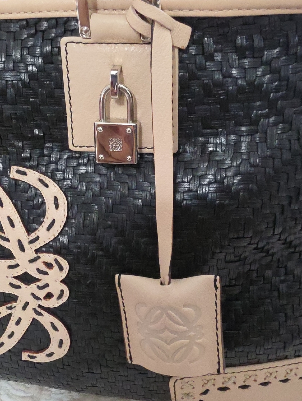 Leather-Trim Woven Satchel Bag - Black & Beige - Picture 3 of 16